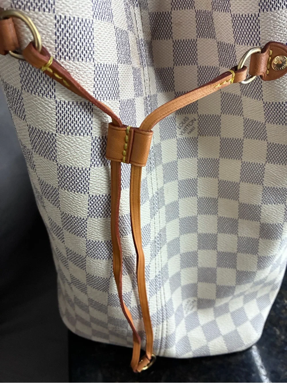 Louis Vuitton classic damier